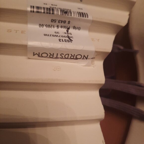 STELLA MCCARTNEY Elyse mirrored faux leather platform sneakers - MISMATCH SIZE - Picture 10 of 11